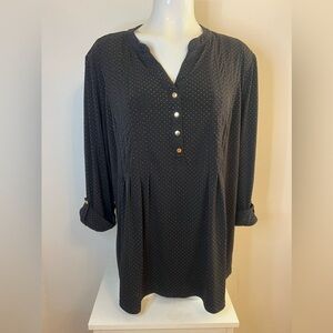 Cocomo Size 2x Women’s Black with Gold Dots & Buttons Plus Size Blouse